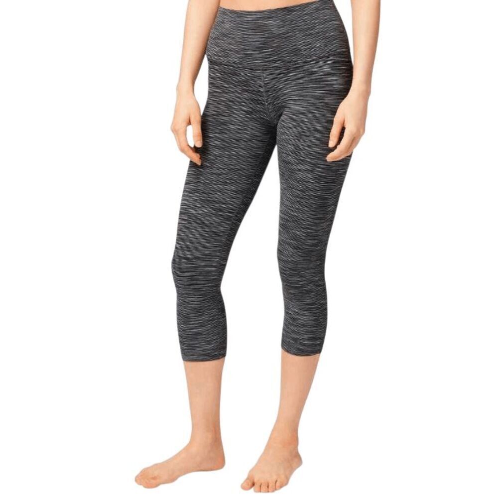 LULULEMON ATHLETICA Align Crop '21" (Nulu) Size 4